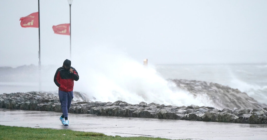 Storm Isha Brings Strong Winds and Gusts Across Britain