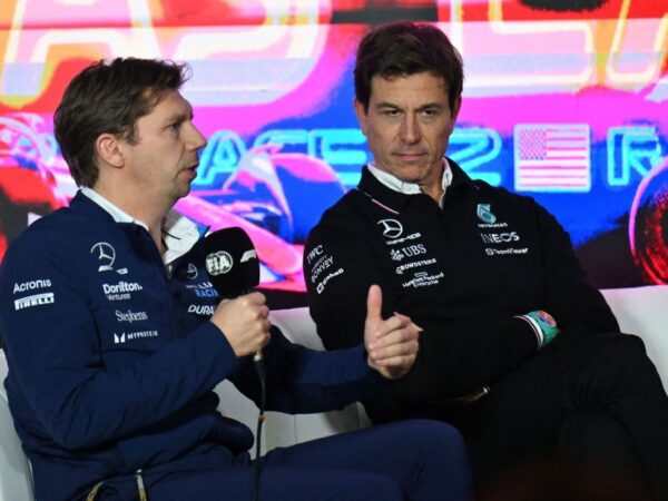 Williams to continue with Mercedes engines beyond 2026