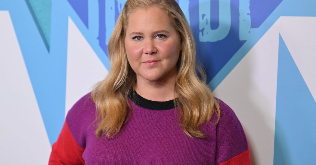 Amy Schumer Says She Has Cushing’s Syndrome, a Hormonal Disorder
