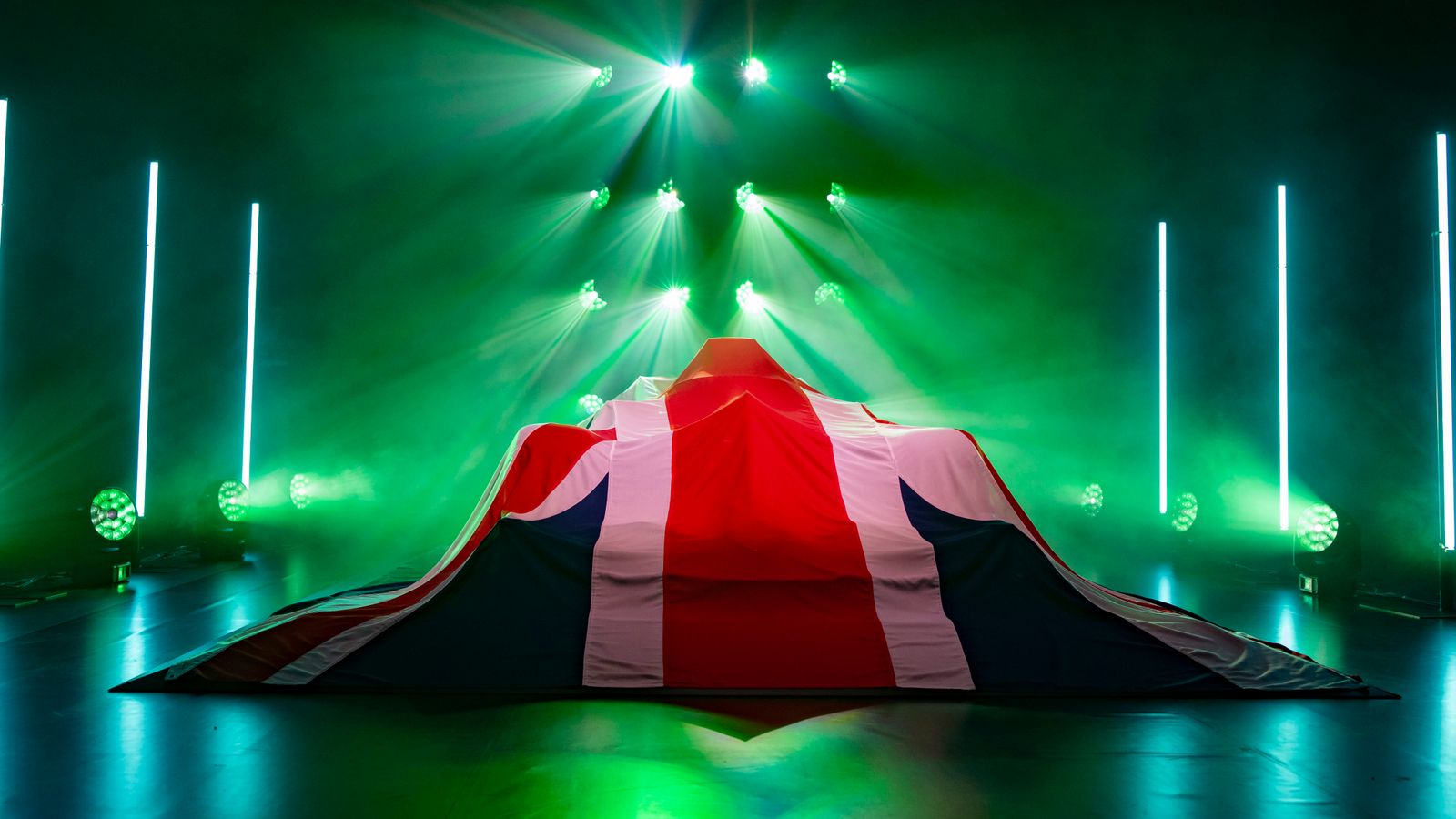 Aston Martin F1 car launch: Watch free live stream as latest 2024 challenger, the AMR24, revealed | F1 News Aston Martin F1 car launch: Watch free live stream as latest 2024 challenger, the AMR24, revealed | F1 News