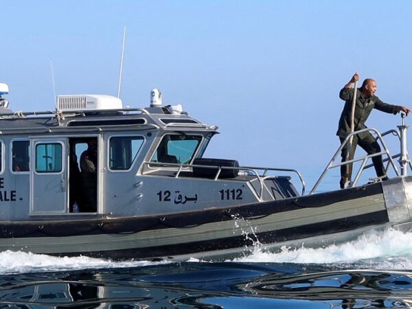 Boat sinks off Tunisia with more than 40 Sudanese on board