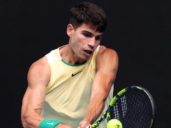 Carlos Alcaraz wins clay-court opener at Argentina Open Carlos Alcaraz wins clay-court opener at Argentina Open