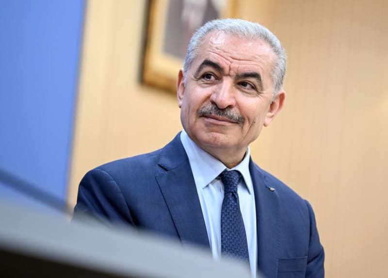 Egypt won’t let anyone enter from Gaza Egypt won’t let anyone enter from Gaza