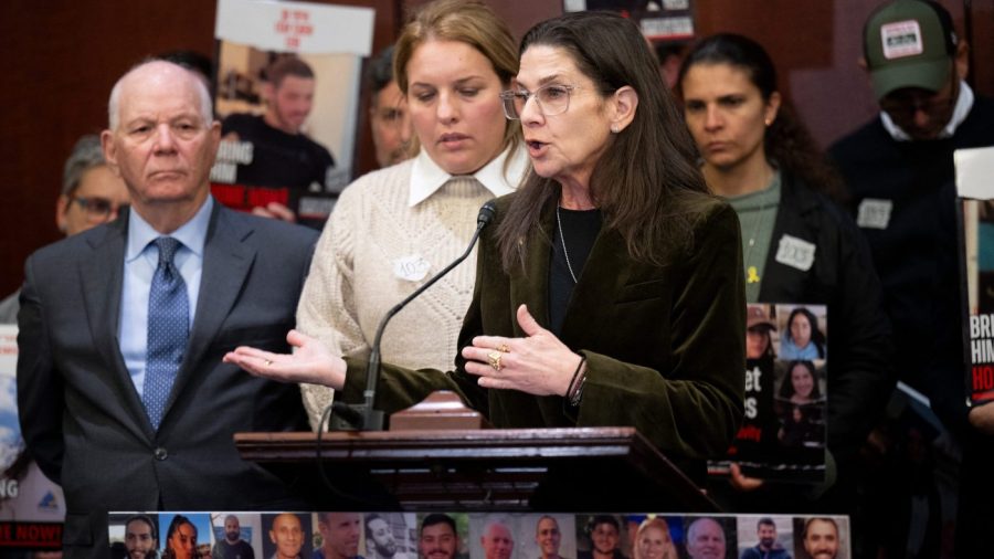 Families of hostages demand Netanyahu immediately continue hostage negotiations Families of hostages demand Netanyahu immediately continue hostage negotiations