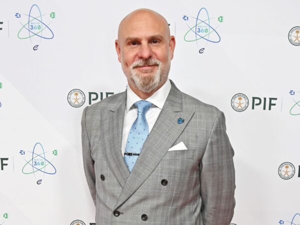 Formula E CEO Dodds pledges 0k donation if Verstappen fails to win title