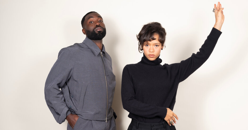 In ‘The Effect,’ Investigating Love and Other Drugs In ‘The Effect,’ Investigating Love and Other Drugs