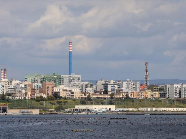 Italy Sounds Out Ukrainian, Indian Investors to Rescue Steel Plant