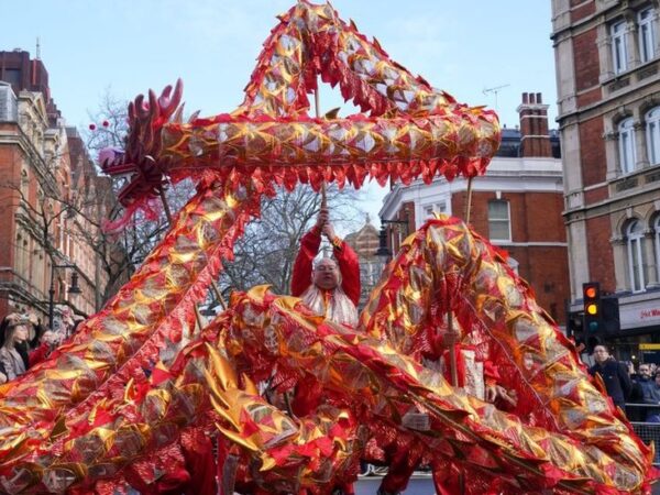London welcomes Year of the Dragon