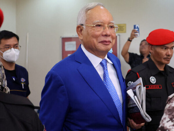 Malaysia Halves Sentence of Najib Razak, Fallen Ex-Prime Minister
