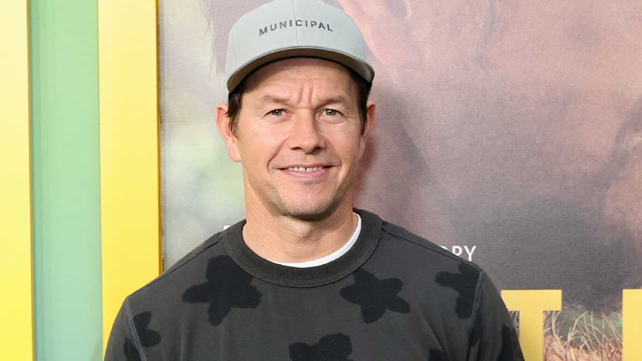 Mark Wahlberg on Wanting to ‘Get Permission’ From His Wife to Go Adventuring With Bear Grylls Mark Wahlberg on Wanting to ‘Get Permission’ From His Wife to Go Adventuring With Bear Grylls