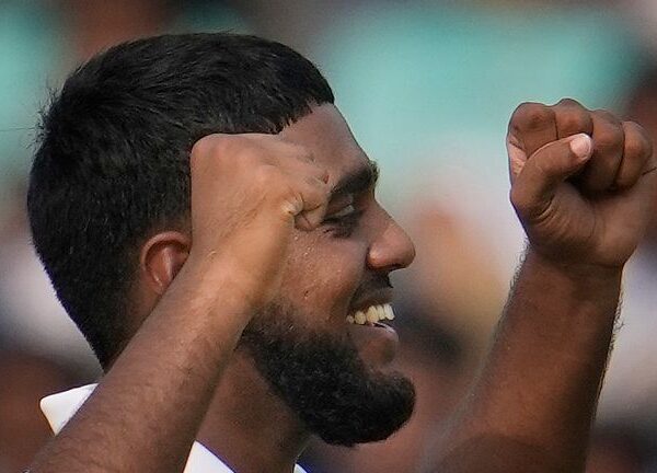 Mark Wood replaces Shoaib Bashir as England name two seamers for third Test against India | Cricket News Mark Wood replaces Shoaib Bashir as England name two seamers for third Test against India | Cricket News