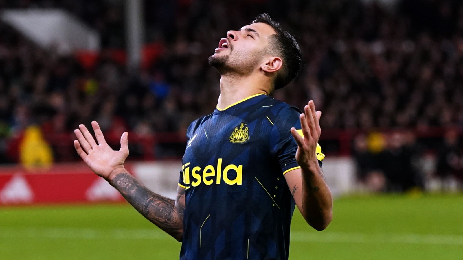 N Forest 2 – 3 Newcastle