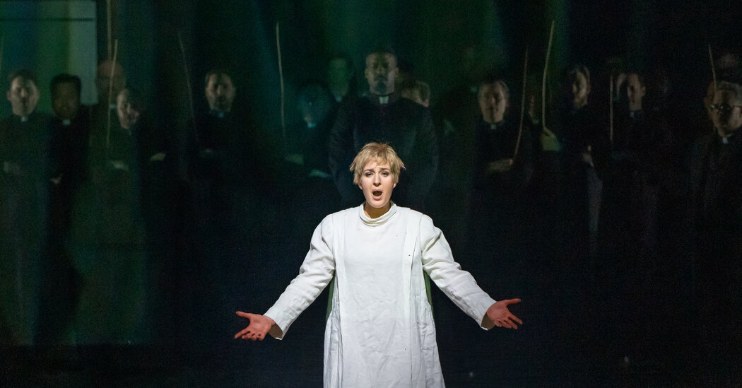 Review: Lise Davidsen Cements Her Stardom in Met Opera’s ‘Forza’ Review: Lise Davidsen Cements Her Stardom in Met Opera’s ‘Forza’