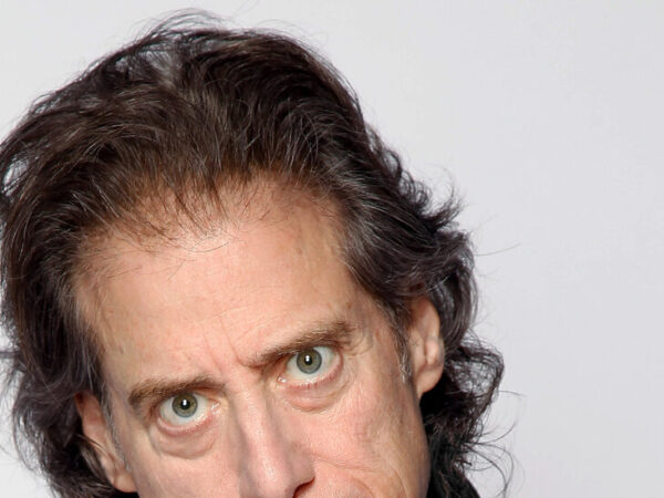 Richard Lewis, Comedian and ‘Curb Your Enthusiasm’ Actor, Dies at 76