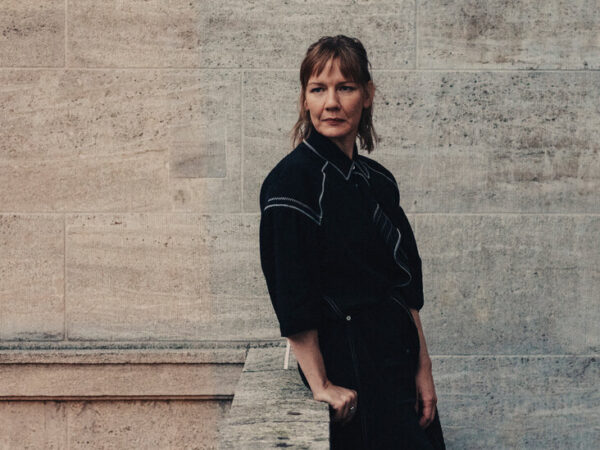 Sandra Hüller, Uneasy in the Spotlight