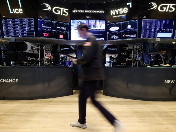 Stock market and bank earnings updates: Dow and S&P 500