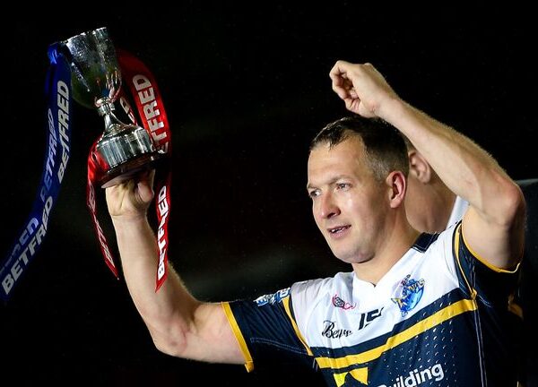Super League Grand Final’s Harry Sunderland Trophy renamed Rob Burrow Award | Rugby League News