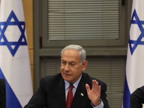 Thousands in Israel rally for hostage deal and against Netanyahu