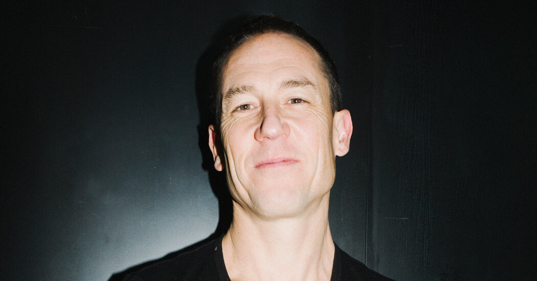 Tobias Menzies on ‘The Crown’ and His Role in ‘The Hunt’ Tobias Menzies on ‘The Crown’ and His Role in ‘The Hunt’