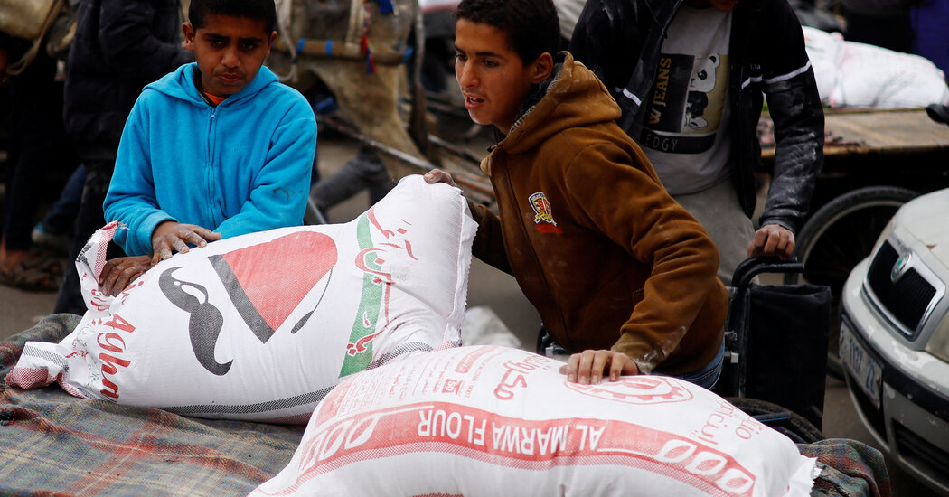 U.N. Officials Say Defunding UNRWA Will Worsen Crisis in Gaza: Latest News U.N. Officials Say Defunding UNRWA Will Worsen Crisis in Gaza: Latest News