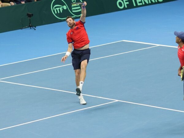 U.S. tops Ukraine to make Davis Cup finals group stage U.S. tops Ukraine to make Davis Cup finals group stage
