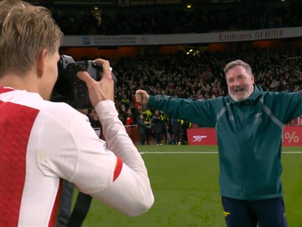 'You've won a game… get down the tunnel' | Carra not keen on Arsenal celebrations!