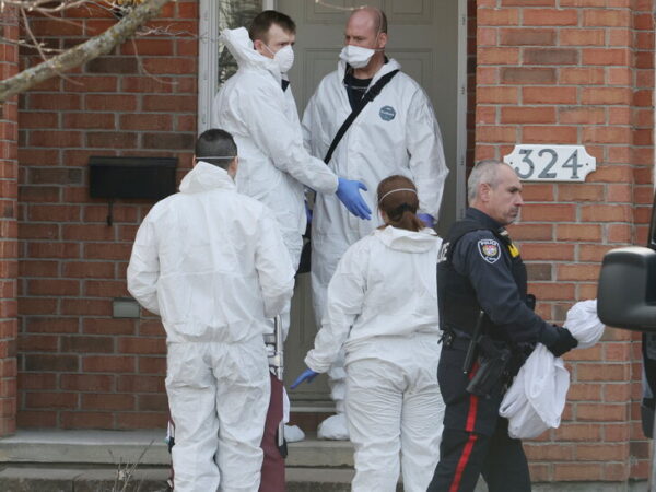 4 Children and 2 Adults Are Killed in Ottawa Home
