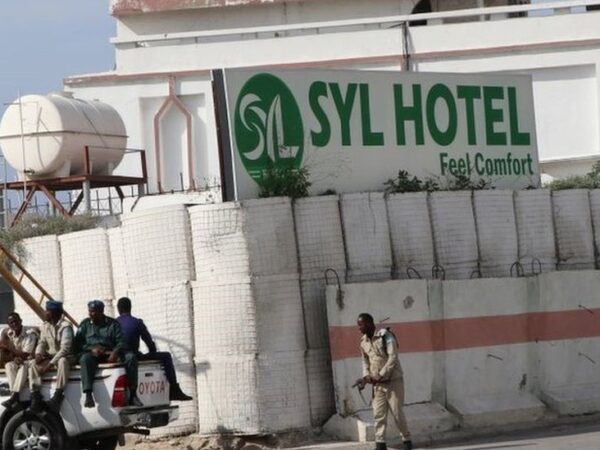 Al-Shabab attacks hotel in Somali capital