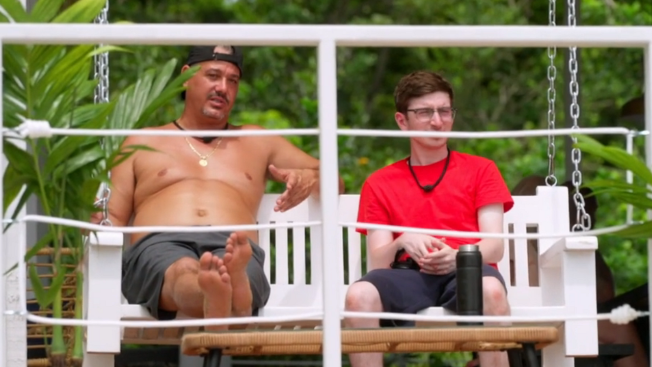 ‘Deal or No Deal Island’ Sneak Peek: Boston Rob and Aron Form an Alliance (Exclusive) ‘Deal or No Deal Island’ Sneak Peek: Boston Rob and Aron Form an Alliance (Exclusive)