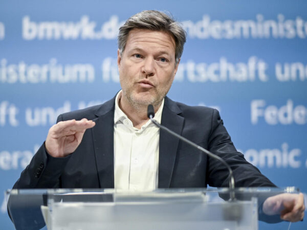 Germany launches bidding for carbon contracts to support climate-friendly industrial production