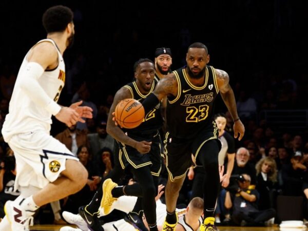 Nuggets vs. Lakers Livestream: How to Watch LeBron James Go for 40,000 Career Points Tonight