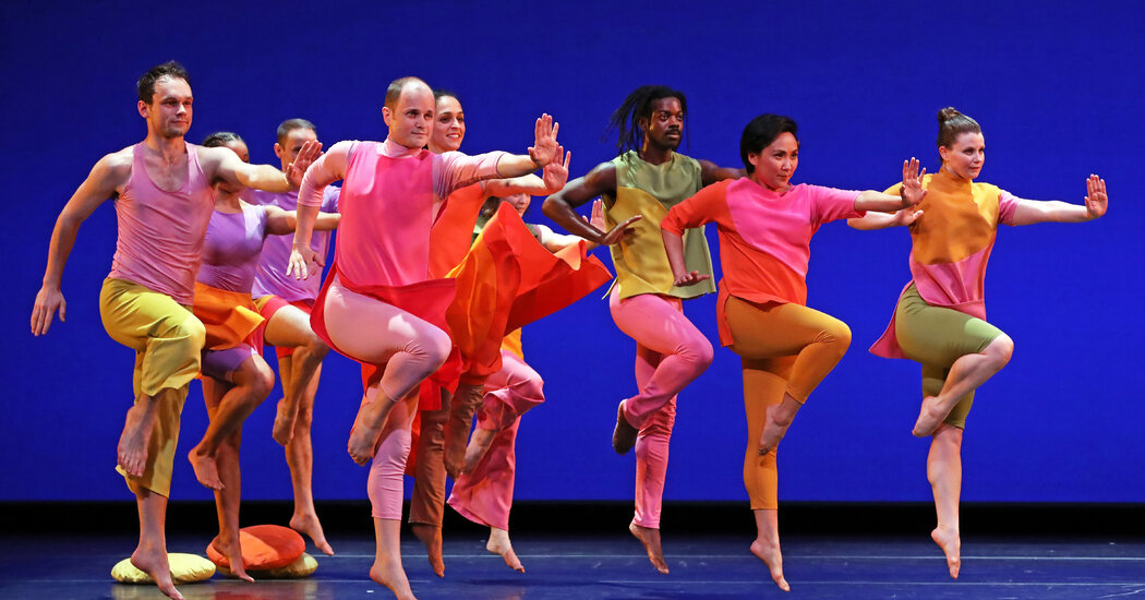 Review: Looking for Love With Burt Bacharach, and Finding a Prayer