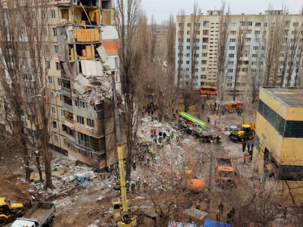 Russian Strike’s Toll Rises to 12 as Zelensky Blames Air Defense Delay