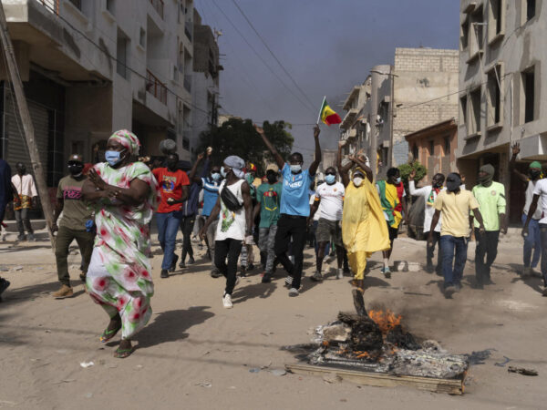 Senegal’s presidential candidates kick off campaigns after violent protests over a delay of the vote