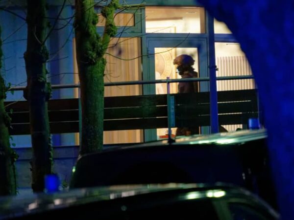 Stand-off with German police as woman barricades herself in hospital