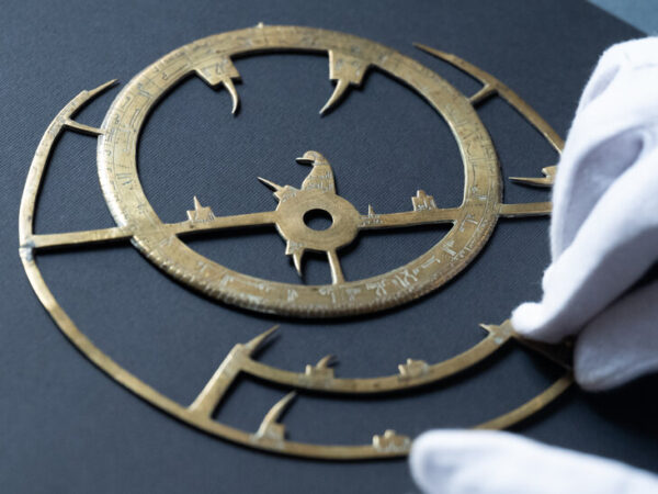 This 1,000-Year-Old Smartphone Just Dialed In