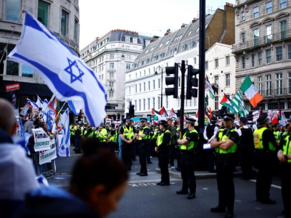 Thousands gather for London pro-Palestinian rally