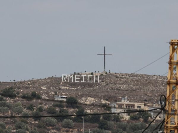 UN observers wounded by shelling in southern Lebanon