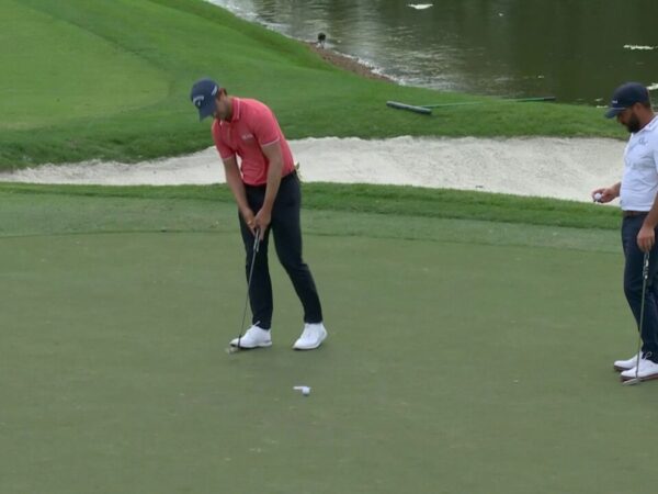 You don't usually see that! Detry's five-putt shocker from six feet