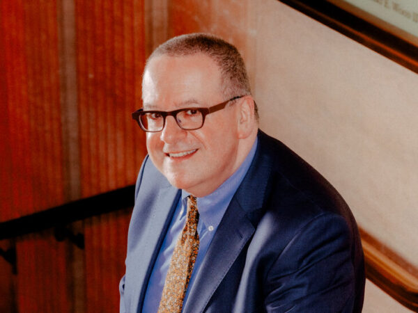 A ‘Missionary for Opera’ Steps Down in Chicago