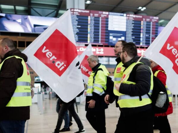 Breakthrough in talks to resolve German airport strikes