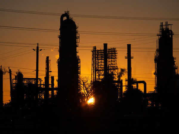 ExxonMobil and Chevron Report Lower Earnings