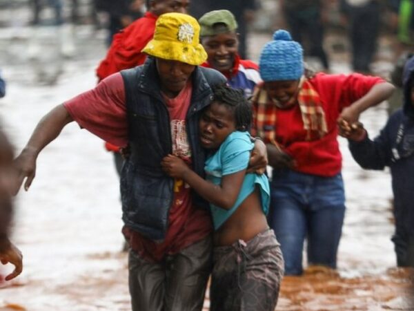 Floods cause widespread devastation in Nairobi