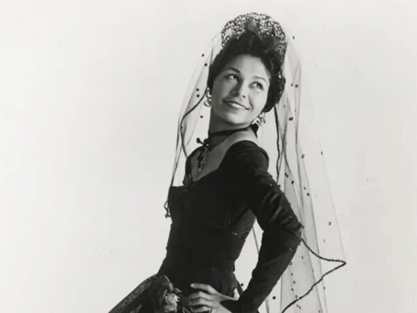 Margaret Tynes, Soprano Who Soared in Verdi and Strauss, Dies at 104