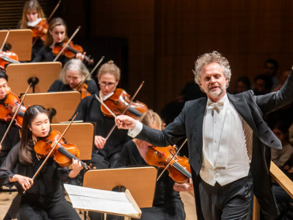 Review: Children Sing of Resistance at the Philharmonic