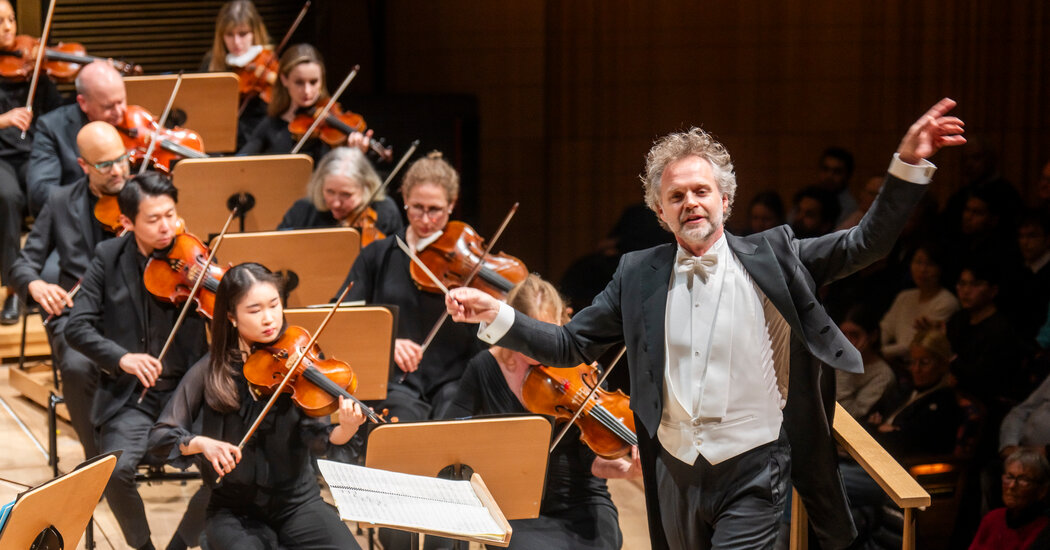 Review: Children Sing of Resistance at the Philharmonic Review: Children Sing of Resistance at the Philharmonic