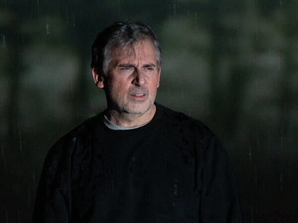 Review: Steve Carell as the 50-Year-Old Loser in a Comic ‘Uncle Vanya’