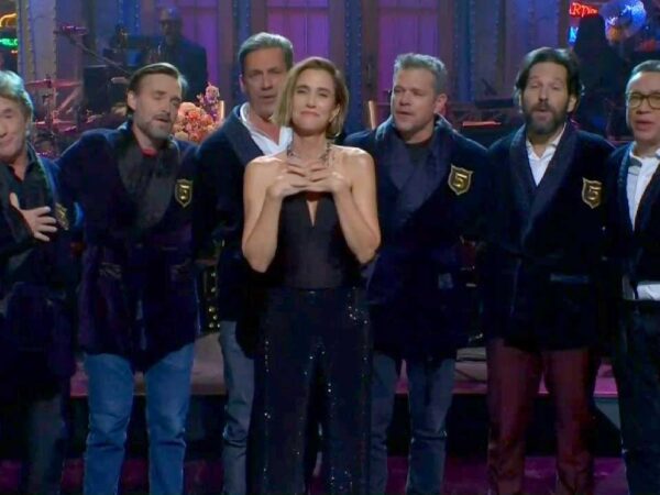 ‘SNL’: Kristen Wiig Joined By Matt Damon, Paul Rudd, Ryan Gosling & More A-Listers as She Joins 5-Timers Club