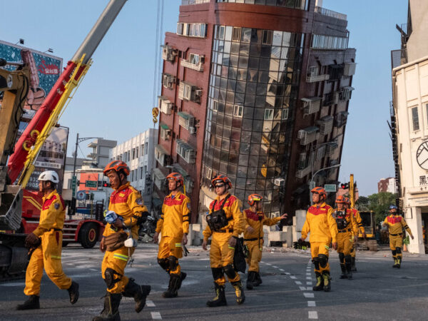 Taiwan’s 7.4-Magnitude Earthquake Kills 9 and Injures Over 1000