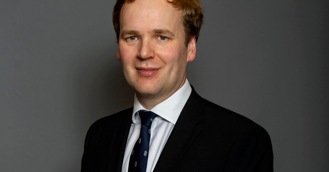 U.K. Lawmaker William Wragg Admits Sharing Colleagues’ Private Data on Grindr U.K. Lawmaker William Wragg Admits Sharing Colleagues’ Private Data on Grindr